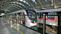 How to take the subway in China?